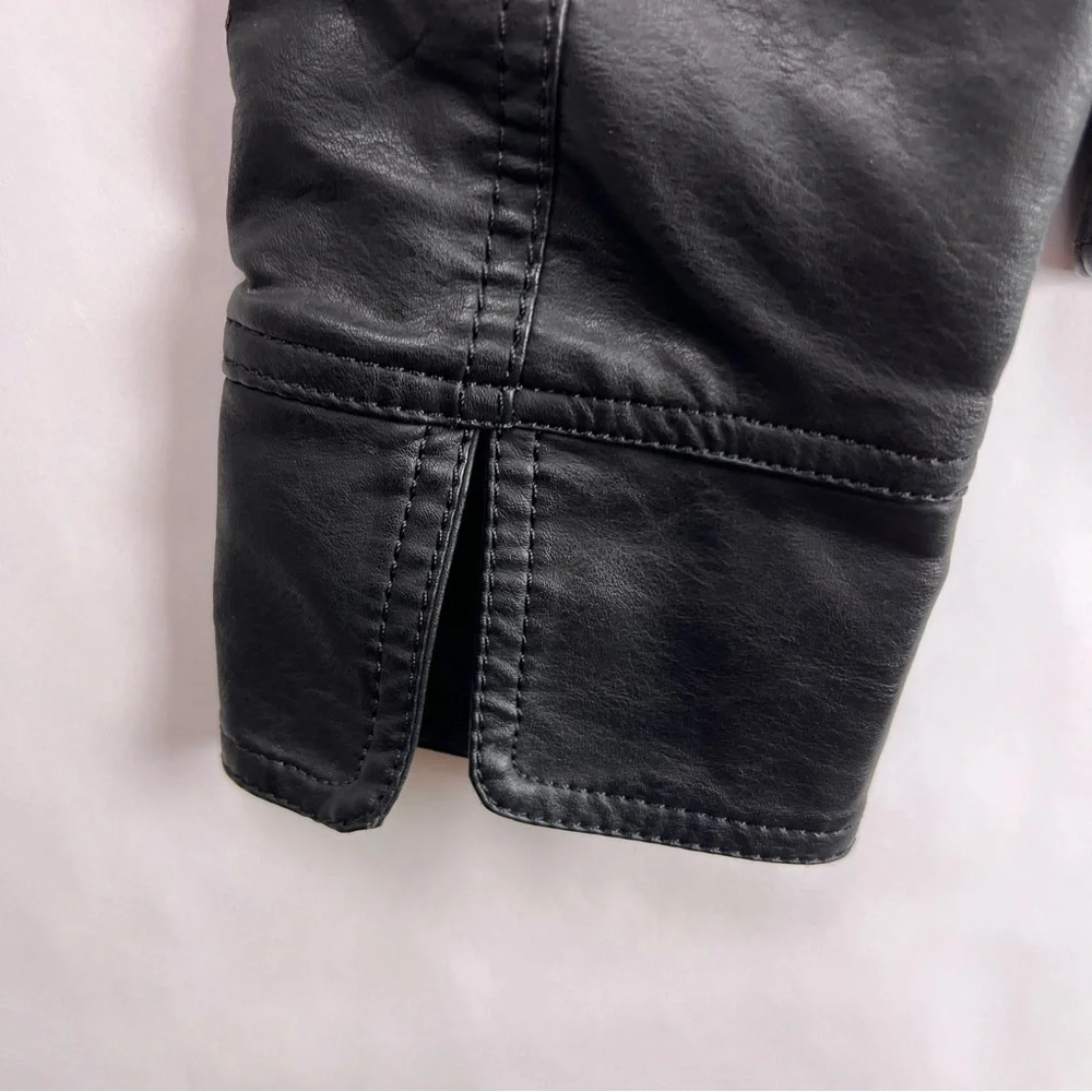 LA Coalition Black Moto Jacket, Faux Leather, Quilted, Zippered Pockets, Medium - Picture 12 of 12